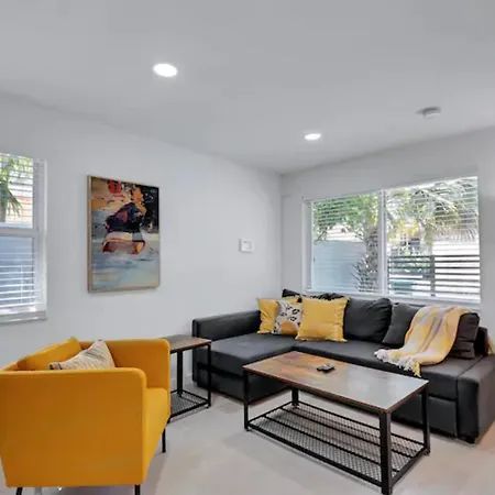 Casita 117 Gated 2 Bed 1 Bath 10 Min To Beach